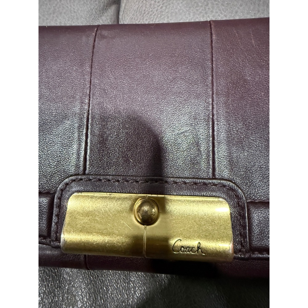 Coach Burgundy Leather Trifold Wallet with Gold‎ Hardware